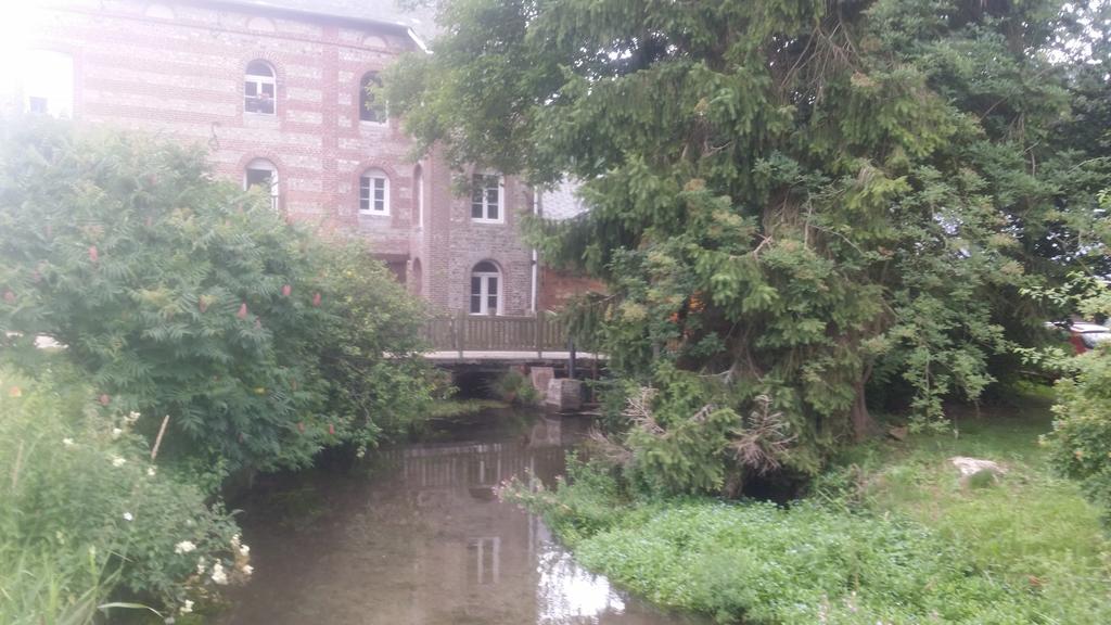 Gite De L'Ancien Moulin Valmont  ภายนอก รูปภาพ
